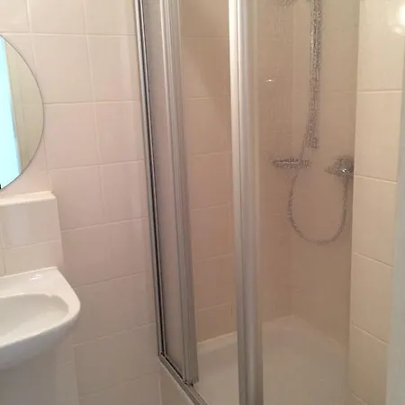 Ferienwohnung Weinert دريسدن
